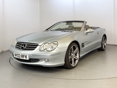 Lot 2003 Mercedes-Benz SL500