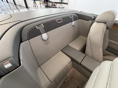 Lot 2003 Mercedes-Benz SL500