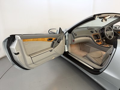 Lot 2003 Mercedes-Benz SL500