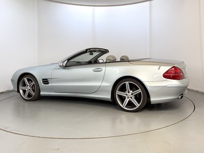 Lot 2003 Mercedes-Benz SL500