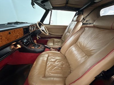 Lot 66 - 1977 Triumph Stag
