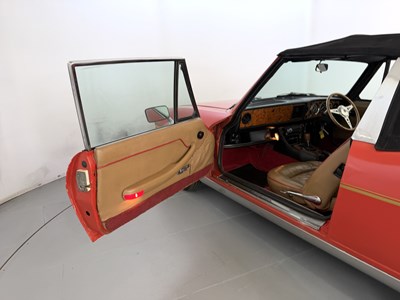 Lot 66 - 1977 Triumph Stag