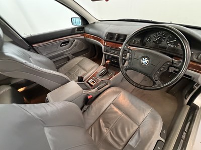 Lot 178 - 1997 BMW 523i