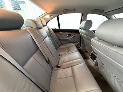 Lot 178 - 1997 BMW 523i