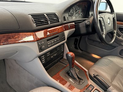Lot 178 - 1997 BMW 523i