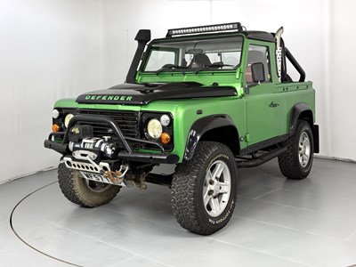 Lot 50 - 2007 Land Rover Defender 90
