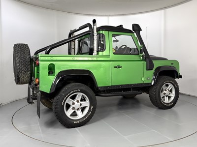 Lot 50 - 2007 Land Rover Defender 90