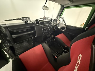 Lot 50 - 2007 Land Rover Defender 90