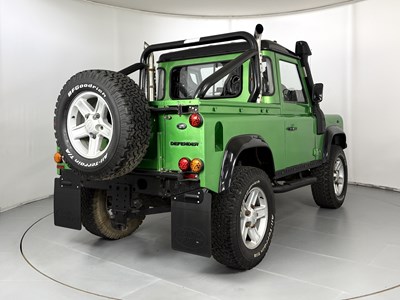 Lot 50 - 2007 Land Rover Defender 90