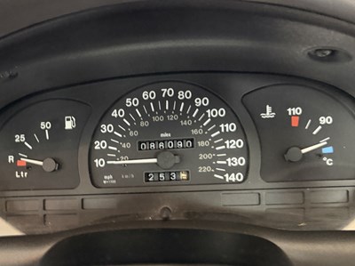 Lot 1993 Vauxhall Astra