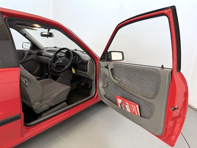 Lot 1993 Vauxhall Astra