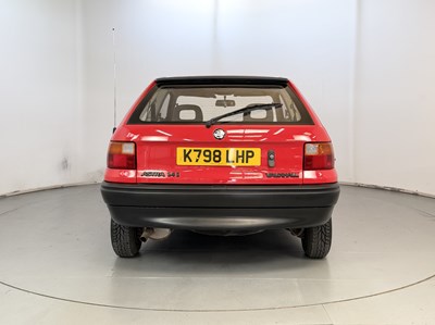 Lot 1993 Vauxhall Astra