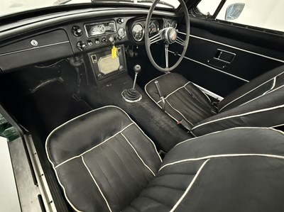 Lot 1968 MG C
