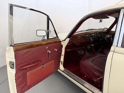 Lot 52 - 1965 Jaguar S-Type