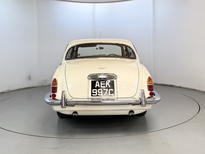 Lot 52 - 1965 Jaguar S-Type