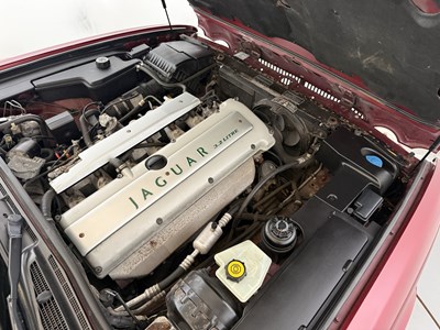 Lot 5 - 1996 Jaguar XJ