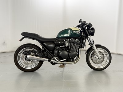 Lot 39 - 1998 Triumph Legend