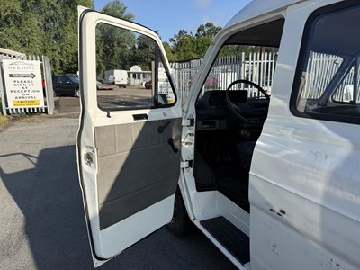 Lot 55 - 1985 Ford Transit DI