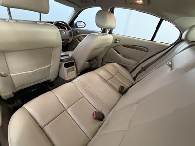 Lot 109 - 2006 Jaguar S-Type