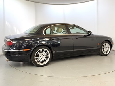 Lot 109 - 2006 Jaguar S-Type