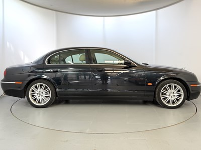 Lot 109 - 2006 Jaguar S-Type