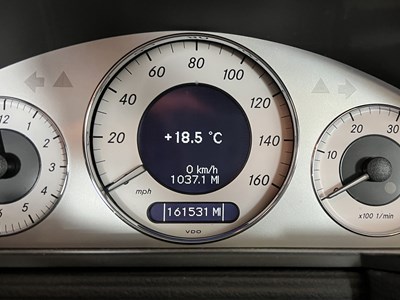 Lot 3 - 2003 Mercedes-Benz E270