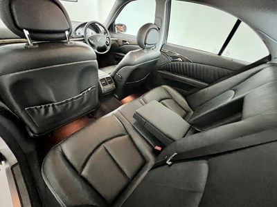 Lot 3 - 2003 Mercedes-Benz E270