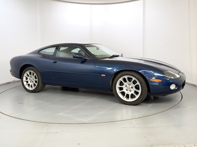 Lot 56 - 1999 Jaguar XKR