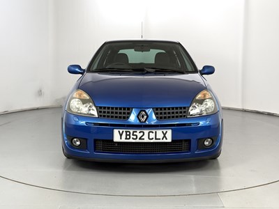 Lot 2002 Renault Clio 172 Cup