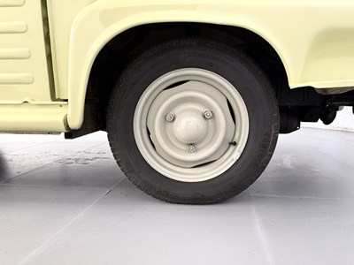 Lot 1963 Renault Estafette