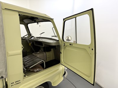 Lot 1963 Renault Estafette