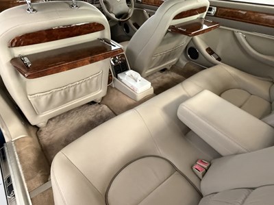 Lot 42 - 1998 Daimler Double Six