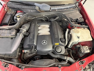 Lot 186 - 2000 Mercedes-Benz CLK320