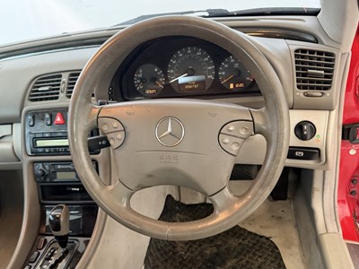 Lot 186 - 2000 Mercedes-Benz CLK320