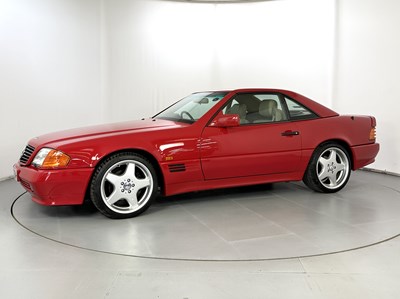 Lot 1992 Mercedes-Benz 500SL