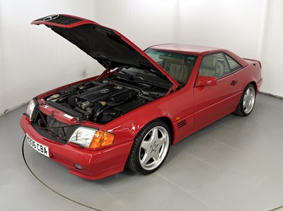 Lot 1992 Mercedes-Benz 500SL