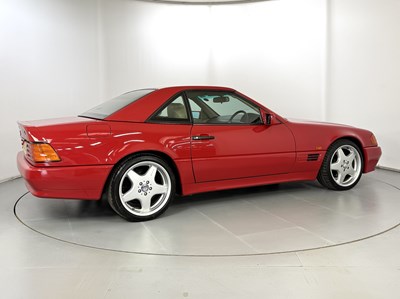 Lot 1992 Mercedes-Benz 500SL