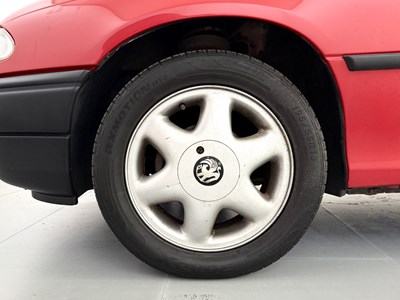 Lot 153 - 1996 Vauxhall Astra