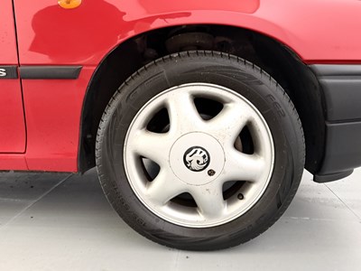 Lot 153 - 1996 Vauxhall Astra