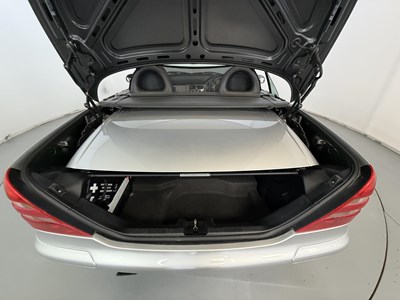Lot 170 - 1997 Mercedes-Benz SLK230