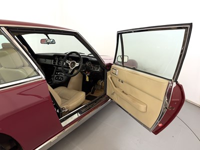 Lot 75 - 1971 Jensen Interceptor
