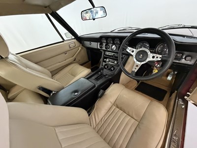 Lot 75 - 1971 Jensen Interceptor