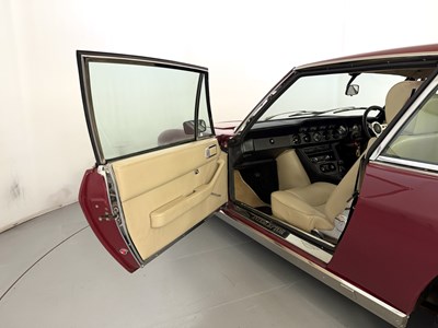 Lot 75 - 1971 Jensen Interceptor