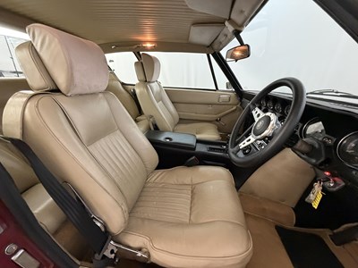 Lot 75 - 1971 Jensen Interceptor