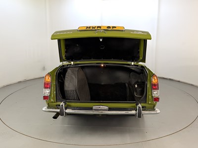Lot 121 - 1975 Rover P6 3500