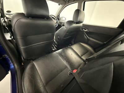 Lot 2004 Ford Focus ST170