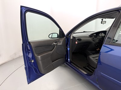 Lot 2004 Ford Focus ST170