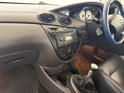 Lot 2004 Ford Focus ST170
