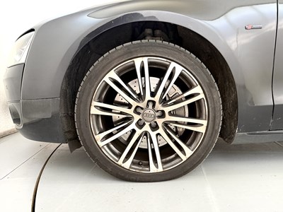 Lot 156 - 2011 Audi A8