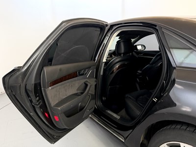 Lot 156 - 2011 Audi A8